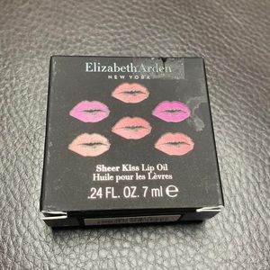 Elizabeth Arden Lip Oil Nude Oasis 02